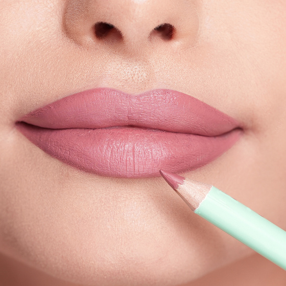 Натисніть на картинку, щоб її збільшити Hulu Lip Pencil олівець для губ Romantic