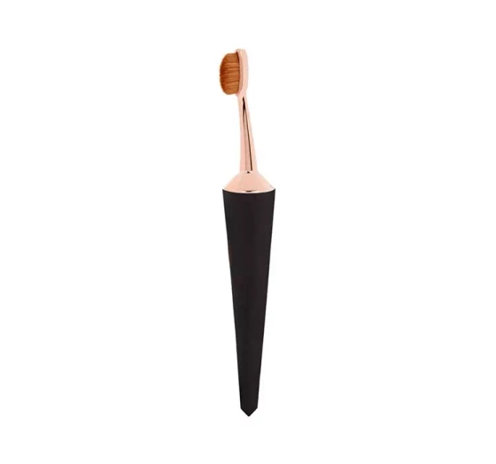 ICONIC LONDON EVO OVAL ОВАЛЬНАЯ КИСТОЧКА ДЛЯ МАКИЯЖА BLACK 005