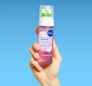 NIVEA CARING ОЧИЩАЮЧА ПІНКА ДЛЯ ОБЛИЧЧЯ 150МЛ