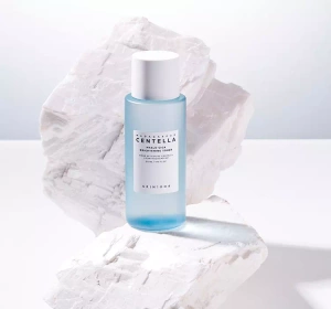 SKIN1004 HYALU-CICA BRIGHTENING TONER ТОНИК ДЛЯ ЛИЦА 210МЛ