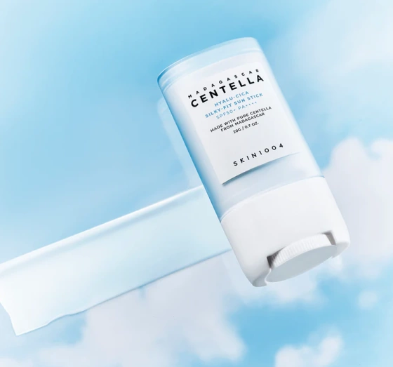 SKIN1004 Madagascar Centella Hyalu-Cica сонцезахисний стік SPF50+ PA++++ 20 г