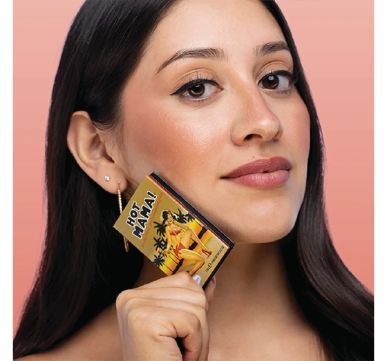 THE BALM РУМЯНА ТЕНИ ХАЙЛАЙТЕР  HOT MAMA