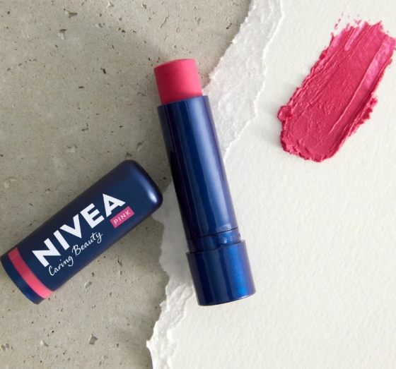 NIVEA CARING BEAUTY ГІГІЄНІЧНА ПОМАДА ДЛЯ ГУБ І ЩІК 3В1 PINK 4,8Г
