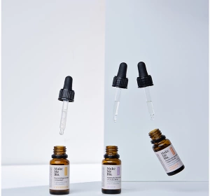 MAKE ME BIO BLOOMI QUEEN B БАГАТОФУНКЦІОНАЛЬНА СИРОВАТКА З БАКУЧІОЛОМ 1% 15МЛ