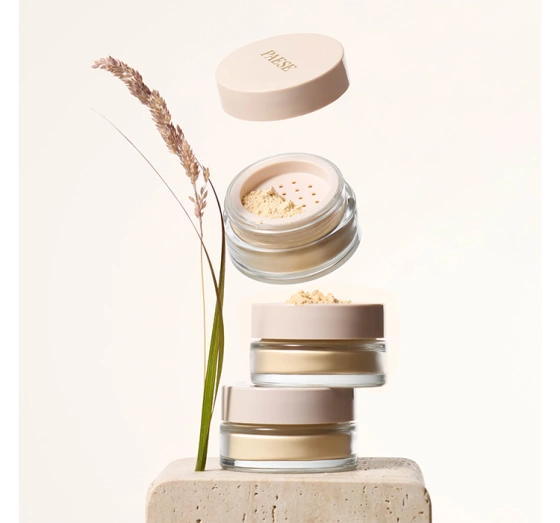 Нажмите на картинку, чтобы ее увеличить Paese Long Cover рассыпчатая матирующая пудра для лица 6 г