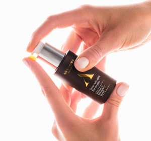 Awesome Cosmetics Feel The Glow Anti-Aging сыворотка для лица 30 мл