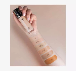 ORIFLAME GIORDANI GOLD AGE DEFYING ОМОЛАЖИВАЮЩЕЕ ТОНАЛЬНОЕ СРЕДСТВО С СЫВОРОТКОЙ 04 BEIGE WARM 30МЛ