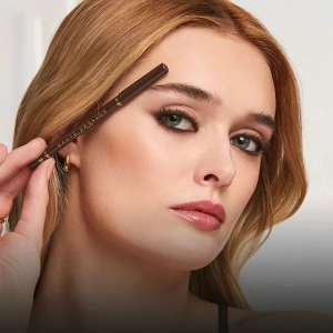 L'Oréal Paris Haute Couleur Kohl кремовий олівець для очей 120 Brown Leather / Brun Leather 1,2 г