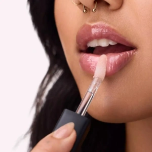 Catrice Lip Gloss Filler Supreme классический блеск для губ 080 The Sugarcoated Truth 3,2 мл