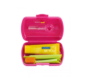 CURAPROX PINK TRAVEL SET ЗУБНА ЩІТКА + ЗУБНА ПАСТА 10МЛ + 2 МІЖЗУБНІ ЩІТКИ