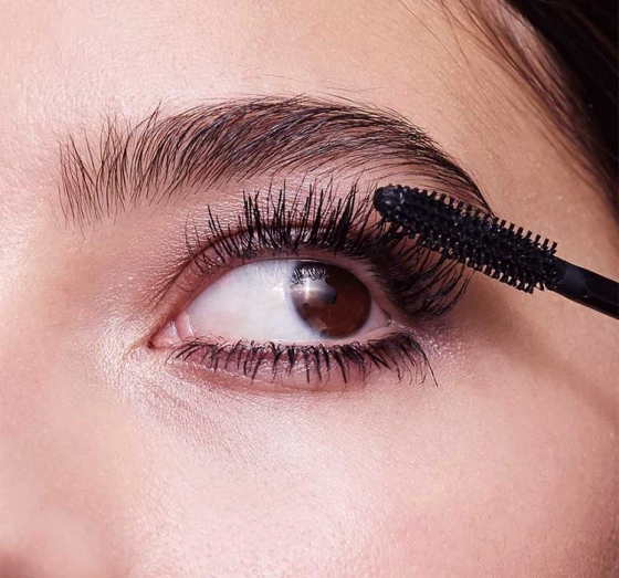 ORIFLAME ONCOLOUR LENGTH UP РОЗГЛАДЖУЮЧА ТУШ ДЛЯ ВІЙ 8МЛ