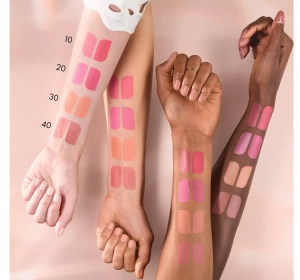 Catrice Blush Affair палитра кремовых и пудровых румян 020 Pleasing Pink 6г