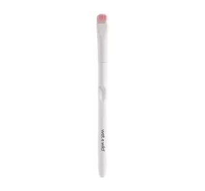 WET N WILD ESSENTIAL SMALL EYESHADOW BRUSH ПЕНЗЛИК ДЛЯ МАКІЯЖУ
