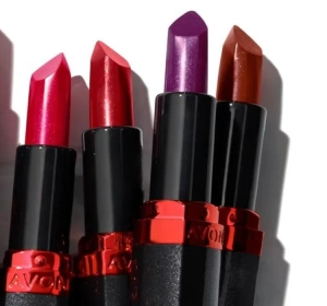 Avon Ultra Colour Creamy Lipstick ультракремовая помада 63 Lilac Romance 3,6 г