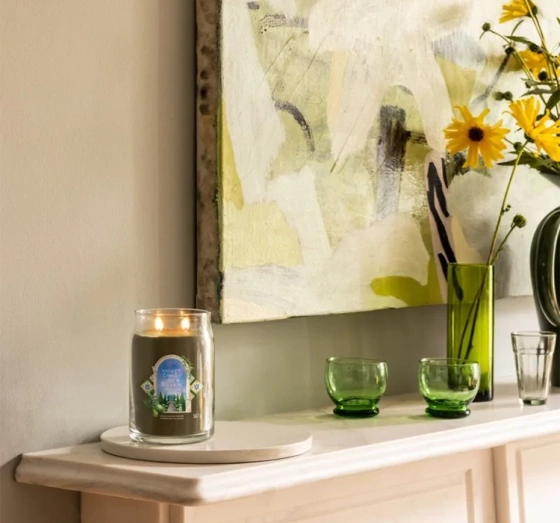 Yankee Candle Signature Hello, Italy! ароматическая свеча Olive & Cypress 567г