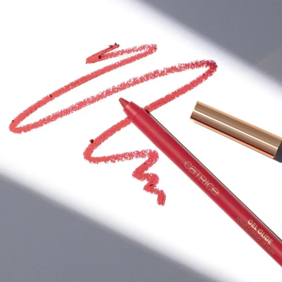 Натисніть на картинку, щоб її збільшити Catrice Gel Glide Long-Lasting Lip Liner олівець для губ 030 Left On Red 1,5 г