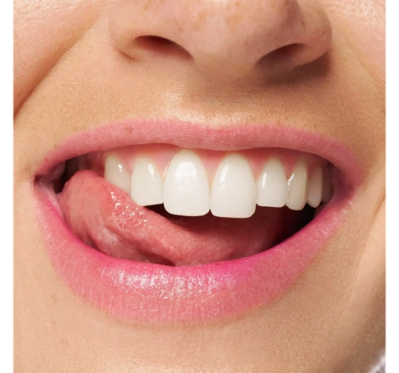 Essence Aqua Jelly помада, що підлаштовується під колір губ 2,8 г