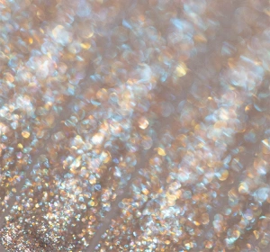 Bell x Red Lipstick Monster рідкі тіні для повік 01 Polar 2,5 г