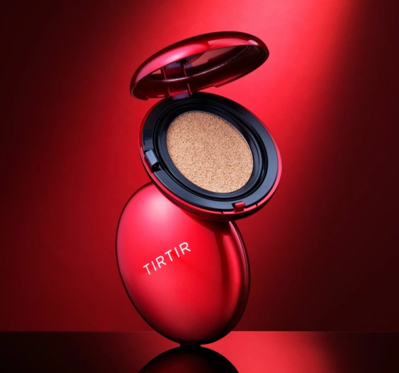 TIRTIR Mask Fit Red Cushion SPF 40 PA++ стійкий тональний засіб для обличчя 24W Soft Beige 18 г