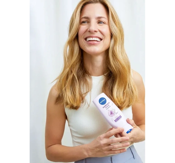 NIVEA HAIRMILK NATURAL SHINE КОНДИЦИОНЕР ДЛЯ БЛЕСКА 200МЛ