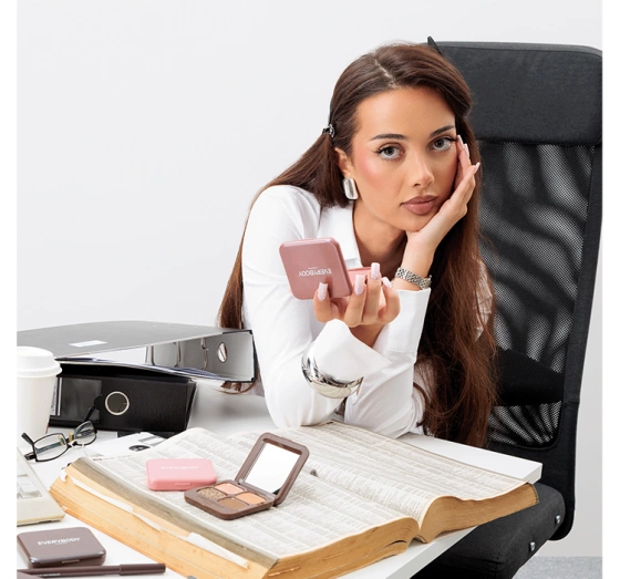 Нажмите на картинку, чтобы ее увеличить Everybody London румяна Dusty Pink 4,2 г