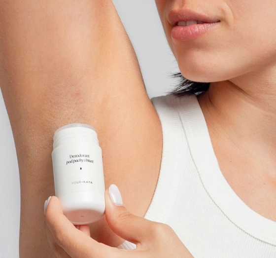 Натисніть на картинку, щоб її збільшити Your Kaya делікатний дезодорант-стік для пахв та грудей з алое та чорною смородиною 35 г