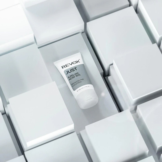 Revox B77 Just Azelaic Acid 10% Brightening Solution — освітлюючий крем для обличчя з 10% азелаїновою кислотою, 30 мл