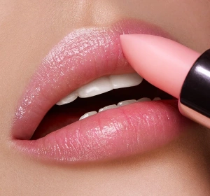 KIKO Milano pH Glow помада, что подстраивается под оттенок губ 2,8г