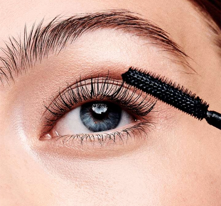 ORIFLAME WONDERLASH WATERPROOF ВОДОСТІЙКА ТУШ ДЛЯ ВІЙ 5В1 BLACK 8МЛ