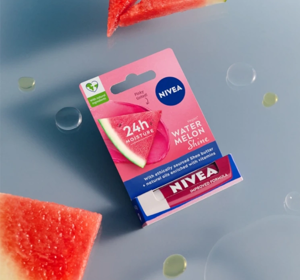 NIVEA ПОЖИВНА ПОМАДА ДЛЯ ГУБ WATERMELON SHINE 5,5МЛ